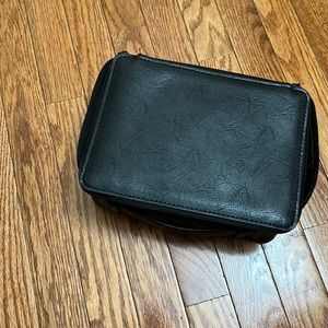 Beis leather cosmetic bag